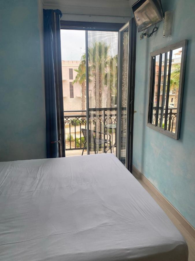 La Perla Nera Bed & Breakfast Margherita Di Savoia Exterior photo